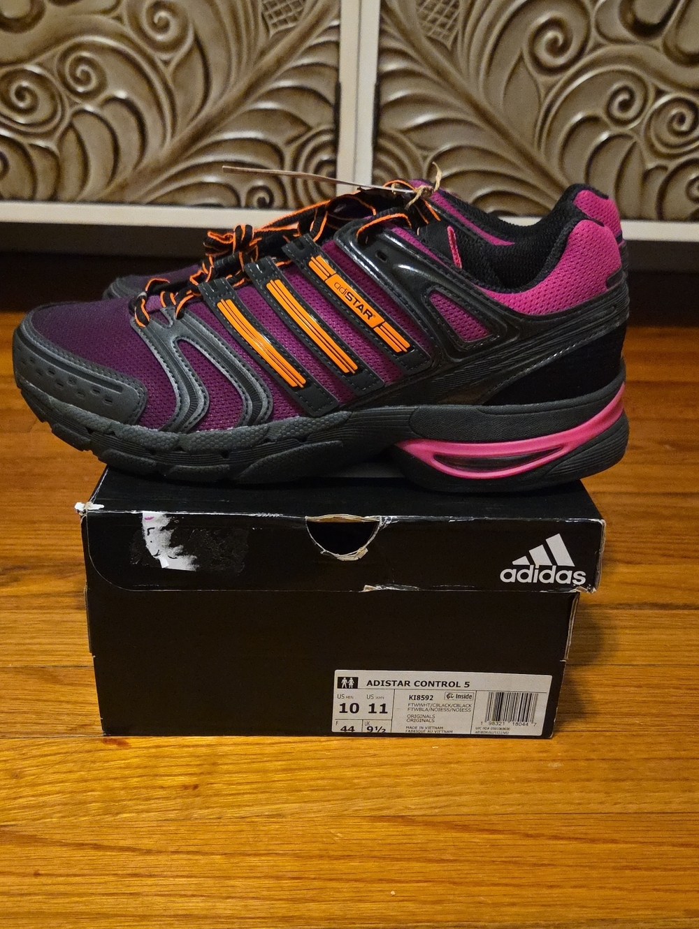 adidas Adistar Control 5 Sneakers